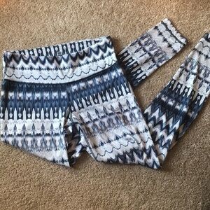 90 Degrees yoga pants